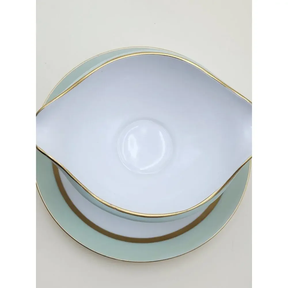Tirschenreuth Clyde 4245 Gravy Boat with plate Medium Mint Green Porcelain